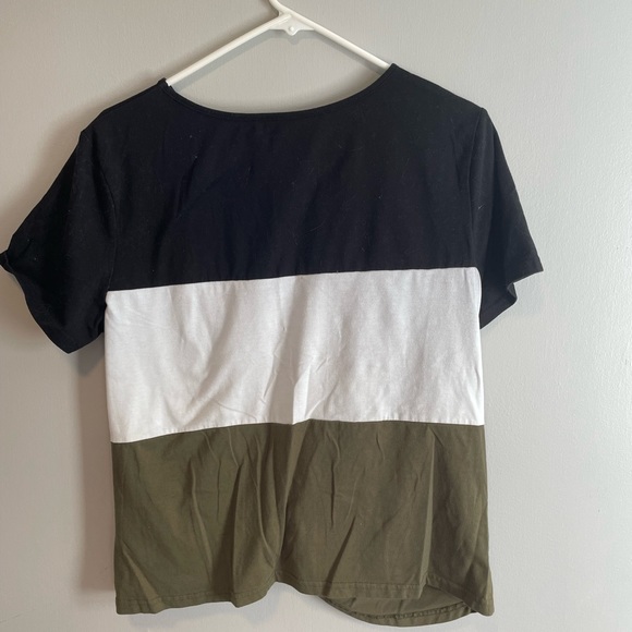 Shein Colorblock Tee - Picture 4 of 5